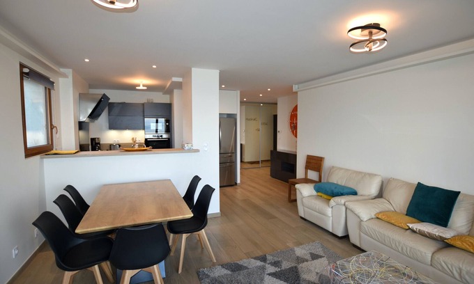 Evian-les-Bains Apartment | Apartment Évian-les-Bains, 2 bedrooms, 4 persons