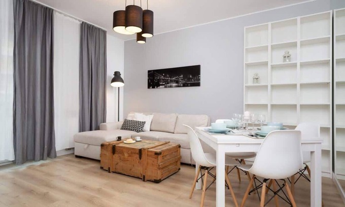 Zoliborz Apartment | Apartment Żoliborz | Parking | Terrace and AC