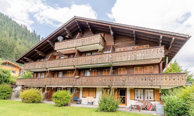 Zweisimmen Apartment | Apartment ∙ 1 bedroom ∙ 4 guests