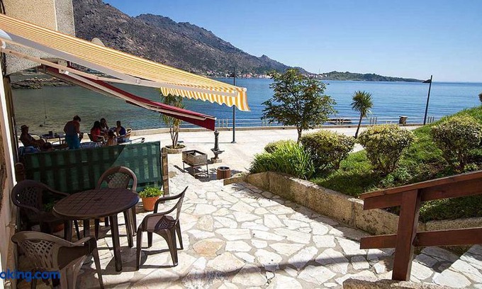 Ezaro Apartment | Apartment - 1 Bedroom With Wifi And Sea Views - 108529