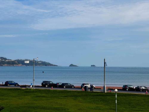 Paignton House | Apartment 2 - 1 Bedroom Sea Front-Sea Views-Free Parking