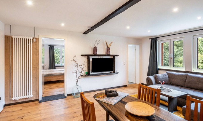 Buetzow Apartment | Apartment '2-Zimmer - Vierburg Bützow' with Shared Terrace, Shared Garden and Wi-Fi