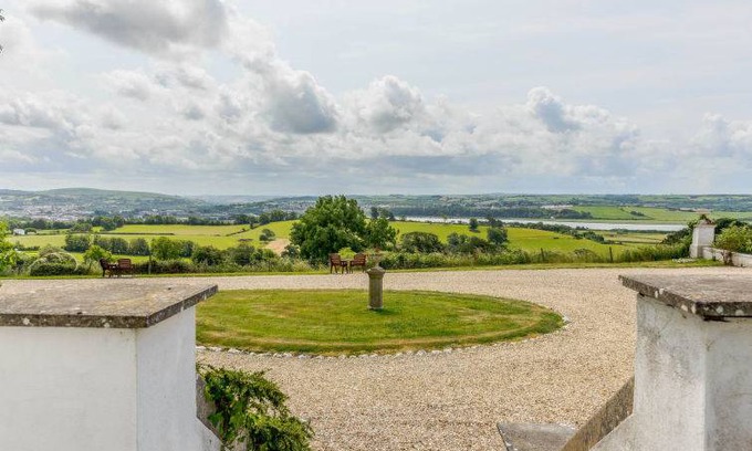 Barnstaple Apartment | Apartment ∙ 3 bedrooms ∙ 6 guests