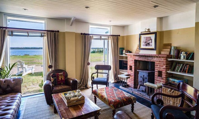 Maldon Apartment | Apartment ∙ 4 bedrooms ∙ 8 guests