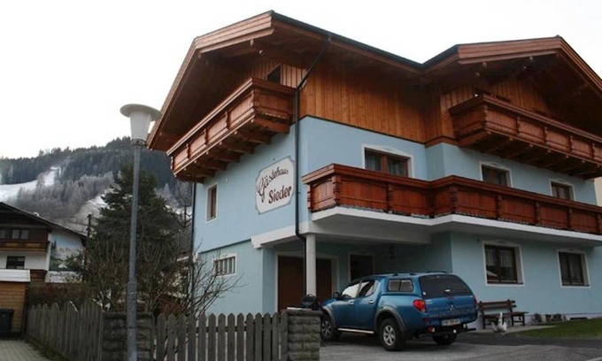 Pichl-Preunegg Apartment | Apartment ∙ 4 guests