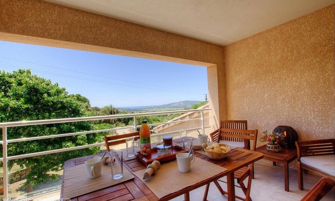 Sollacaro Apartment | Apartment 5 km from the beach