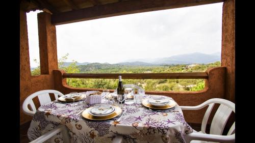Pinarellu Apartment | Apartment 6 people with air conditioning and 2 bathrooms, near Porto Vecchio