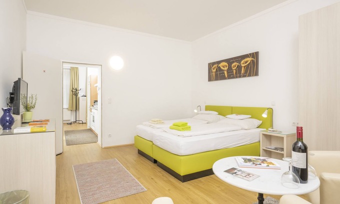 Hernals Apartment | Apartment 8 apartment with style