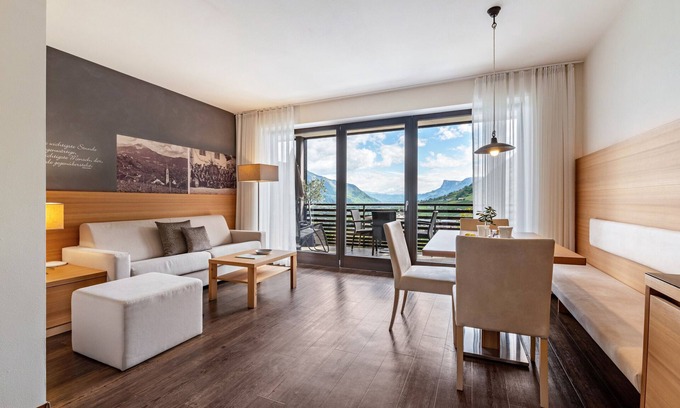 Lagundo Apartment | Apartment 'Alagundis Aurum' with Mountain View, Shared Pool and Wi-Fi