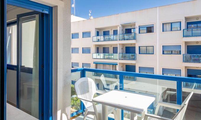 Alicante Resort | Apartment 'Alicante Hills' with Private Terrace, Wi-Fi and Air Conditioning