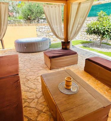 Dugi Rat Apartment | Apartment Alja, Sara i Nevio jacuzzi