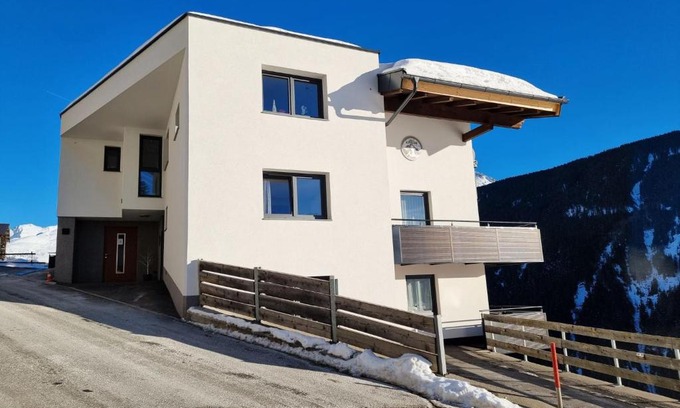 Kappl Apartment | Apartment Alpenliebe-4 by Interhome