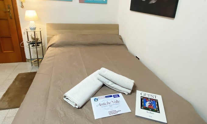 Modugno Apartment | Apartment "Antiche Volte di Doris Simone" with Balcony