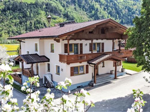 Zillertal Apartment | Apartment Apartment Emberg by Interhome