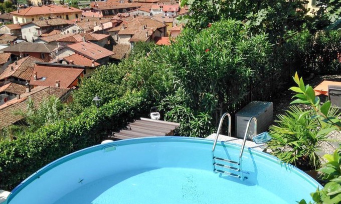 San Pietro Sovera Apartment | Apartment Appartamento MENAGGIO (CZZ200) in Carlazzo - 4 persons, 1 bedrooms