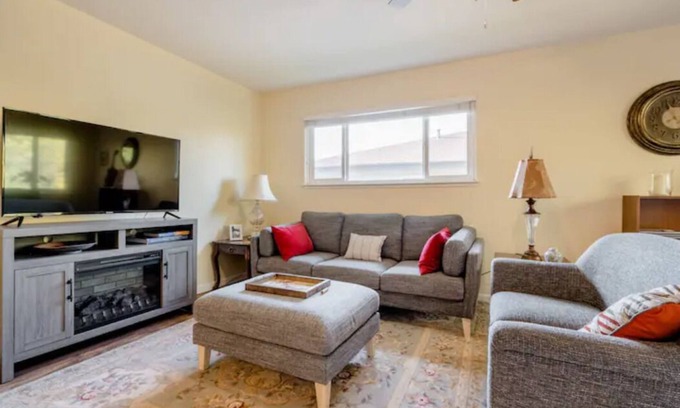 Folsom Road Apartment | Apartment at the Heart of Roseville
