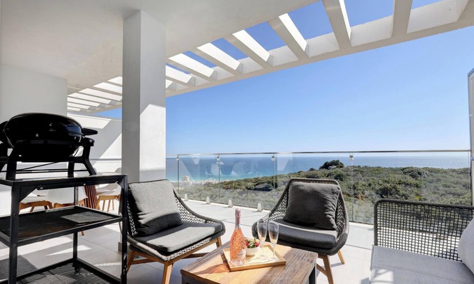 Castillo de Sabinillas Apartment | Apartment 'Blue Sunset Penthouse' with Sea View, Terraces & Wi-Fi