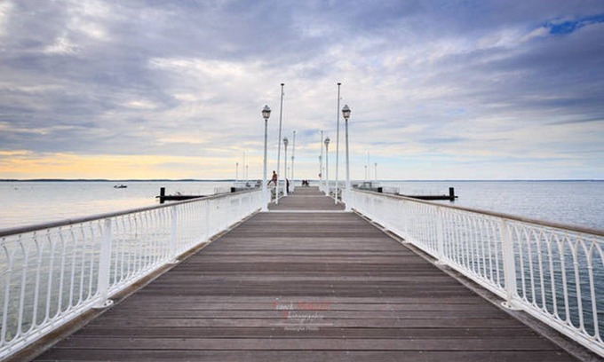 Arcachon Apartment | Apartment Boulevard pool side beach, with balcony.