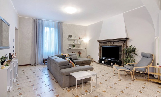 Domaso Apartment | Apartment "Casa Glicine" with Lake View, Private Terrace & Wi-Fi