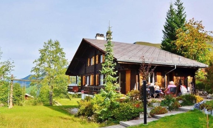 Lenk Apartment | Apartment ∙ 3 bedrooms ∙ 6 guests