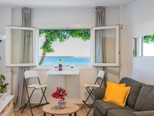 Playa de Arinaga Apartment | Apartment Daura by Interhome