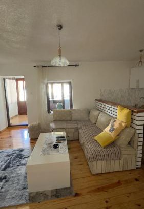Konjic Apartment | Apartment Dino
