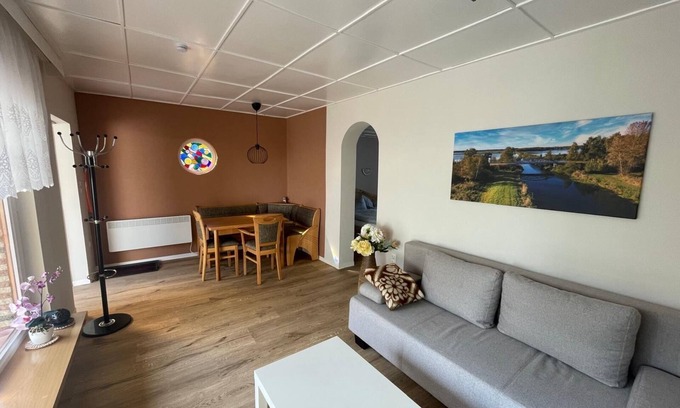 Matzlow-Garwitz Apartment | Apartment 'Familie Eggert' with Private Terrace, Private Garden and Wi-Fi