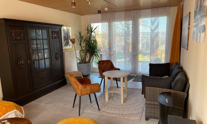 Beffendorf Apartment | Apartment 'Hund Und Kind' with Shared Terrace, Shared Garden and Wi-Fi