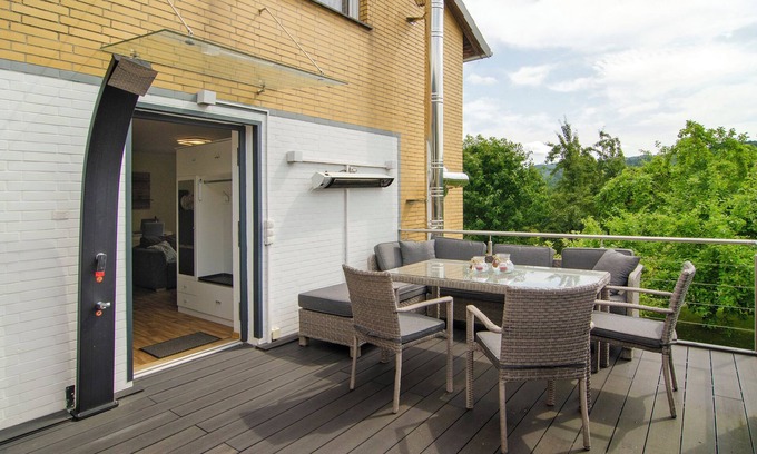 Hahausen Apartment | Apartment 'Harzblick Am Waldesrand' with Mountain View, Private Terrace and Wi-Fi