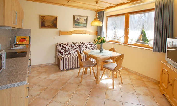 Engedey Apartment | Apartment Hollereben No. 13, for 1-3 people, 35m², SZ,WSZ,DU/WC