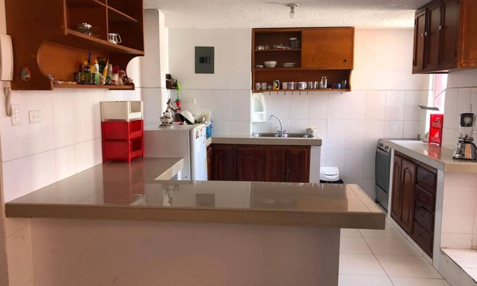 La Mariscal Apartment | APARTMENT IN A RESIDENTIAL COMPLEX 10 MINUTES AWAY FROM THE HISTORIC CENTER
