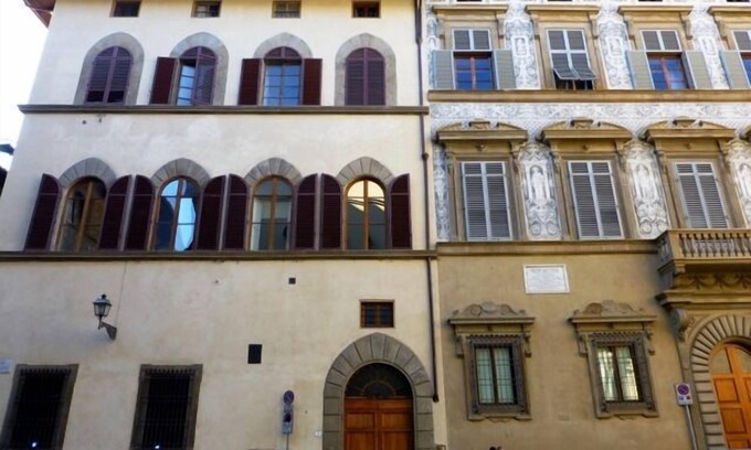 San Niccolo Apartment | apartment in a tower house del'300