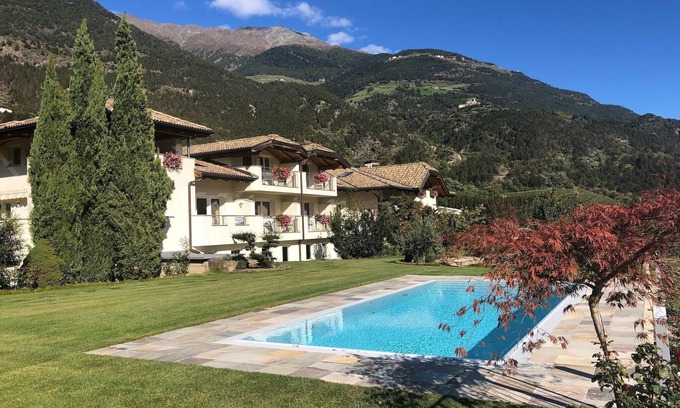 Coldrano Apartment | Apartment in Goldrain with Pool & Mountain Views