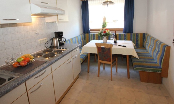 Huben Apartment | apartment in Längenfeld with ski storage