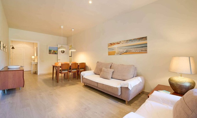 Llafranc Apartment | Apartment in Llafranc near Sandy Beach