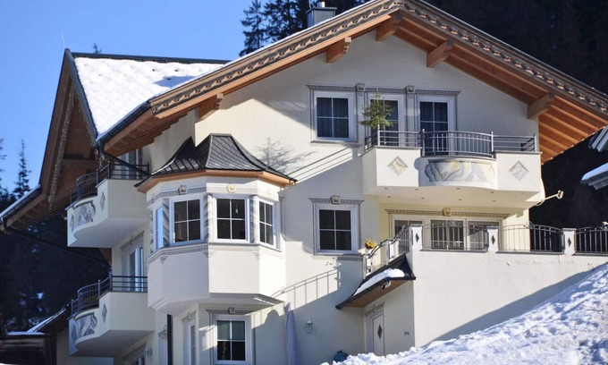 See Apartment | Apartment in See near Ski Slopes
