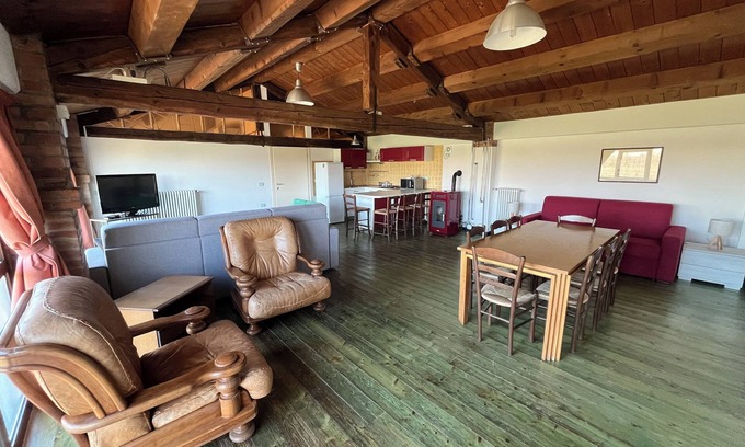 Negarine Apartment | Apartment in the countryside 2 minutes from downtown and industrial area