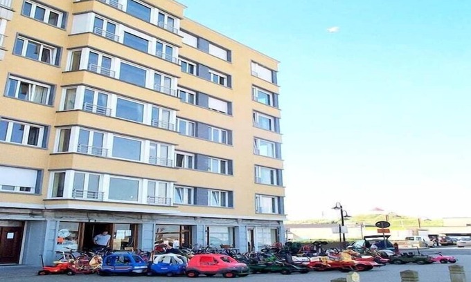 Wenduine Apartment | Apartment in Wenduine near the Beach