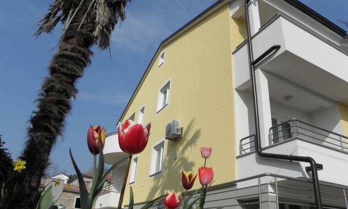 Zambratija Apartment | Apartment in Zambratija with Seaview, Balcony, Air condition, WIFI (158-2)