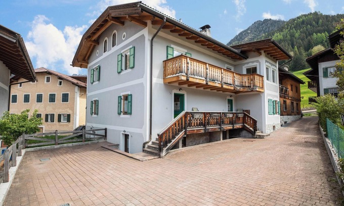 San Giovanni di Fassa Apartment | Apartment "Ciasa Lino Sas da le Doudesc" with Mountain View & Wi-Fi