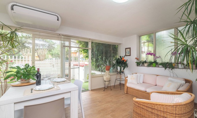 Santa Teresa di Gallura Apartment | Apartment 'Bilo Nina' with Private Garden and Air Conditioning