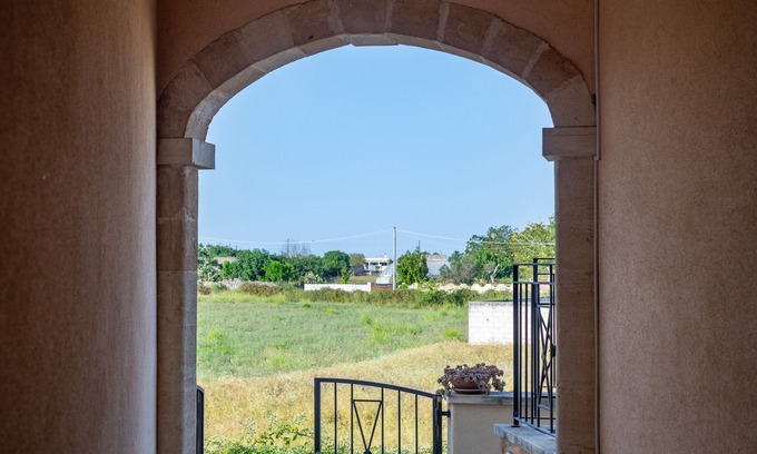 Casamassella Apartment | Apartment 'La Casa Di Olga E Terry' with Private Terrace and Air Conditioning
