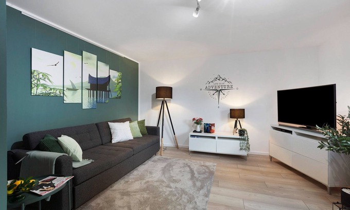 Ruemmingen Apartment | Apartment 'Lamm' with Private Terrace, Private Garden and Wi-Fi