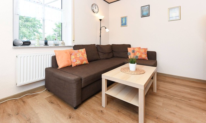 Neuharlingersiel Apartment | Apartment Lee - House Flinthörn