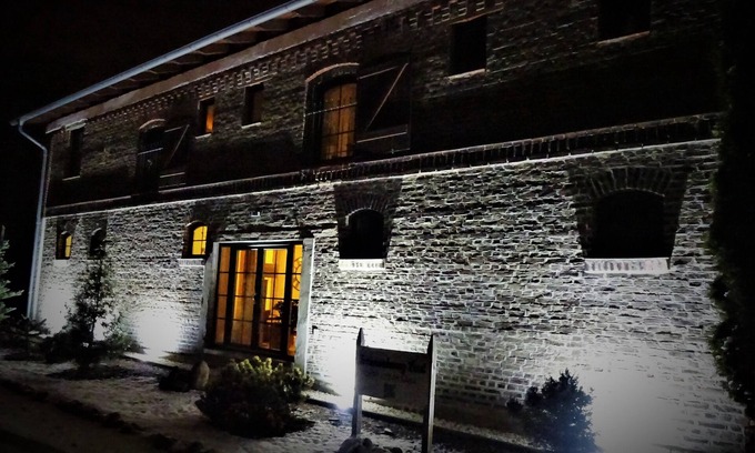 Leest Apartment | Apartment Leest No.1, Country Style, converted former barn, with lake view