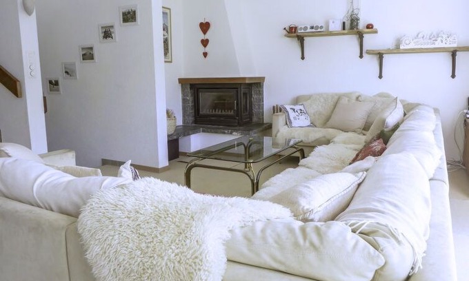 Val d'Illiez Apartment | Apartment Les Cimes in Val-d'Illiez - 10 persons, 4 bedrooms