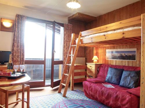 Chamonix City Centre Apartment | Apartment Les Periades by Interhome