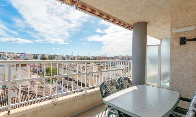 Santa Pola Apartment | Apartment 'Lidia En Santa Pola' with Sea View, Wi-Fi and Air Conditioning