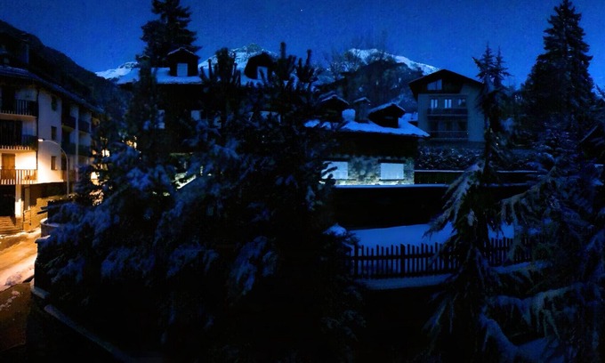 Limone Piemonte Apartment | Apartment 'Lo Scoiattol House' with Mountain View, Balcony and Wi-Fi