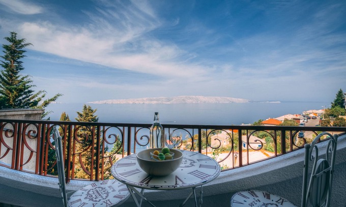 Vratarusa Apartment | Apartment * "Lumin 4" 52 m2